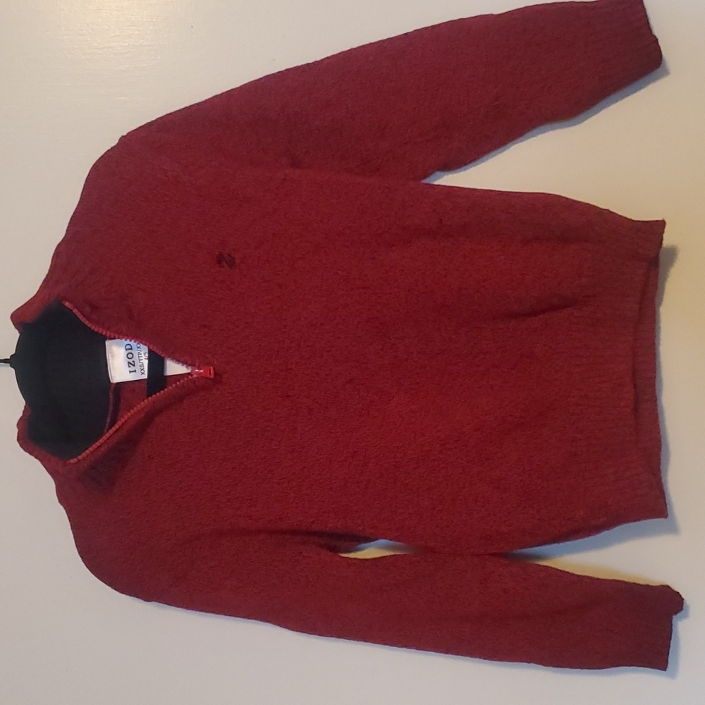 Boys Izod black and red half zip sweater size 4/5